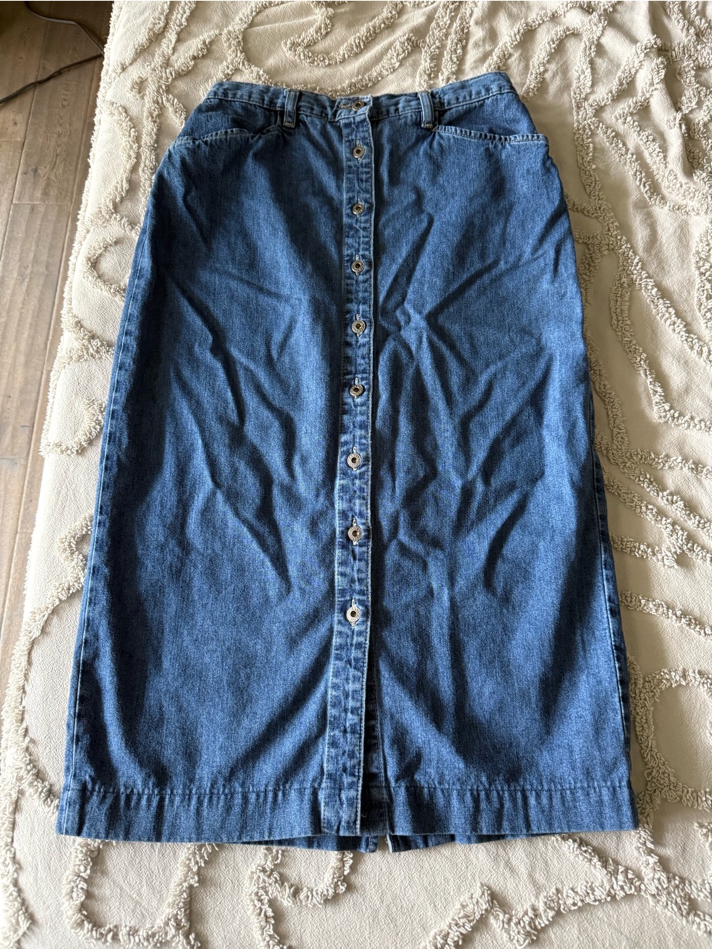 Gap Button-Front Denim Knee-Length Skirt in Blue - Picture 2 of 4